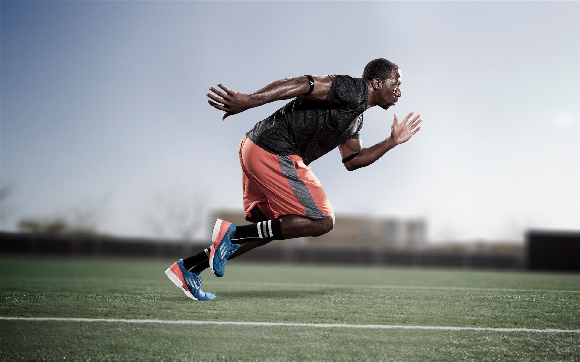 足球赛事内容成为短视频平台新流量入口，足球短视频下载